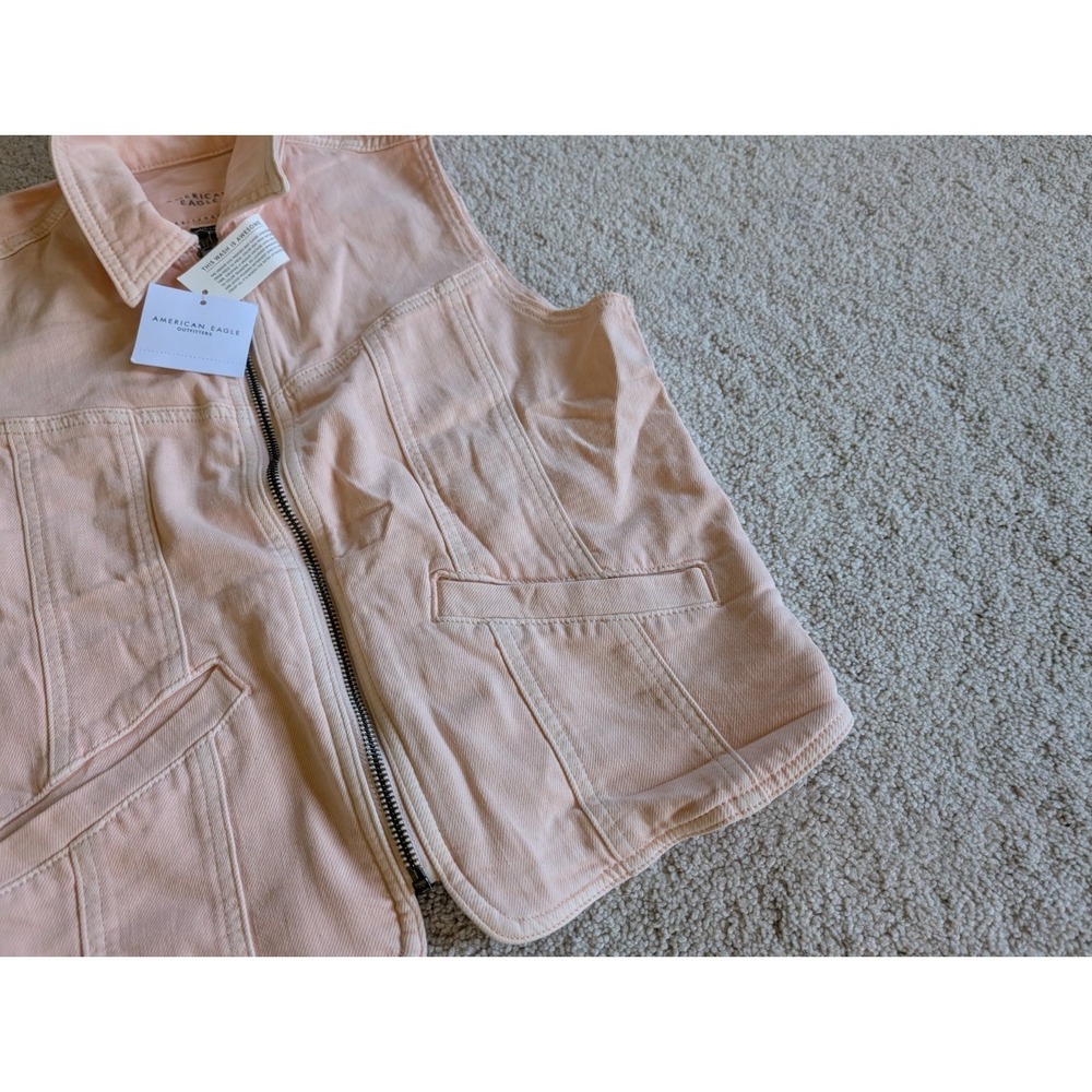 American Eagle Womens Small Denim Jacket Vest Full Zip NWT Biker Trucker Light - Picture 5 of 13